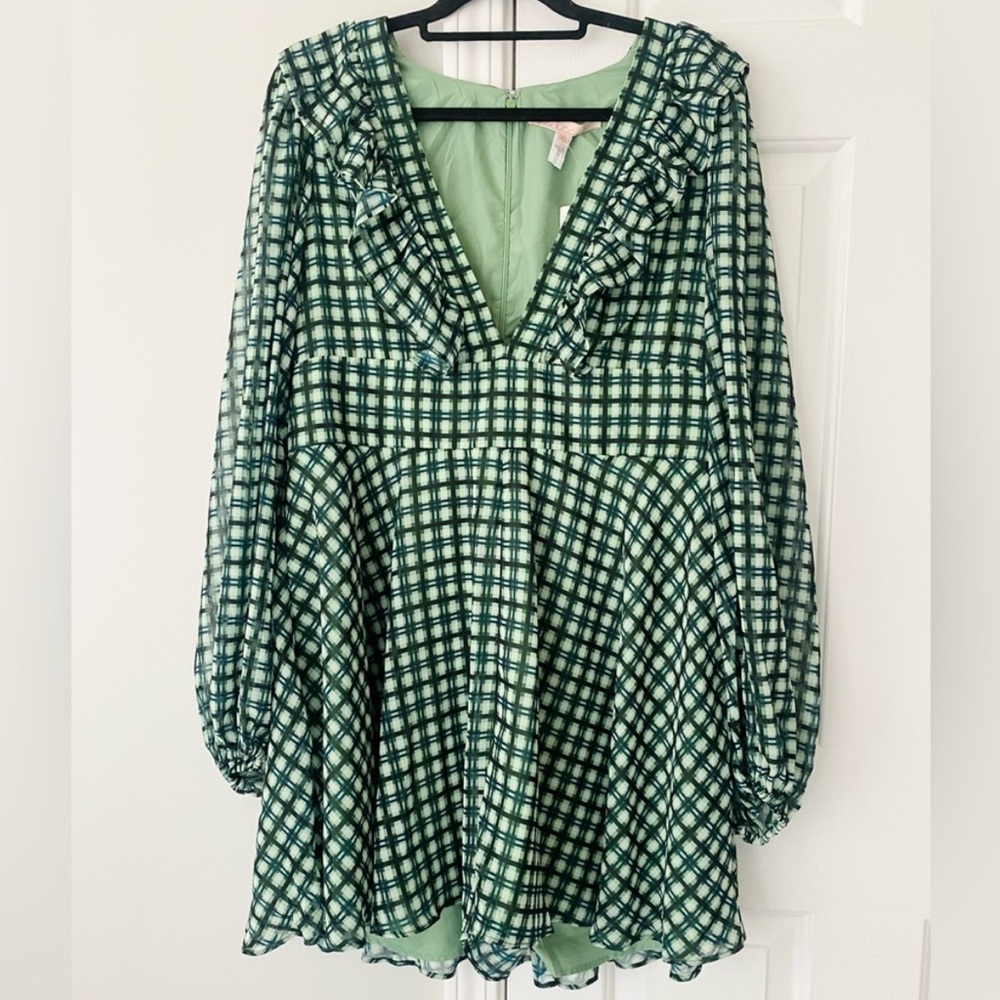 Anthropologie Hutch Deep-V Ruffled Romper in Emerald Green, Size small - Picture 4 of 13